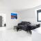 Moderne F2 proche ORLY, Paris