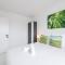 Moderne F2 proche ORLY, Paris
