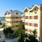 Four Seasons Beach Apartment Golem
