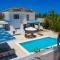 Pantio Living Villa
