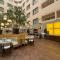 Howard Johnson Paragon Hotel Beijing Centra Provide tourism and ticketing service