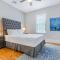 Hosteeva Stunning 4 BR Condo w Pool Steps to St Charles Ave
