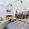 Hosteeva Stunning 4 BR Condo w Pool Steps to St Charles Ave