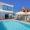 Votsalo Villa - 30m from Med Sea
