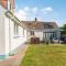 4 Bed in Broad Haven 88331