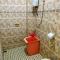 WISMA SUNRISE GUEST HOUSE 10 minutes by walking to the big fruit market in Berastagi