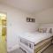 3 bed in Weybourne 90943