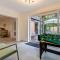 5 Bed in Woodbridge 72724
