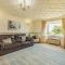 4 Bed in Broad Haven 88331