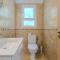 H&O Villa Arizona Gold Residence