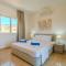 H&O Villa Arizona Gold Residence