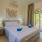 H&O Villa Arizona Gold Residence
