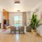 H&O Villa Arizona Gold Residence