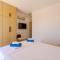 H&O Villa Arizona Gold Residence