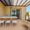 H&O Villa Arizona Gold Residence