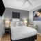 Hotel Chicago West Loop, SureStay Collection by Best Western