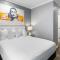 Hotel Chicago West Loop, SureStay Collection by Best Western