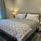 Canterbury Suites B&B