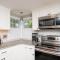 Cape Cod Cottage by Leavetown Vacations
