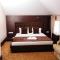 Maxim Pasha Hotel