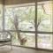 601 Dolphin Rd