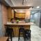 10pax GFloor 2R2B DUAL-KEY SEASIDE, WATERSPORT, FREE BBQ Set, Pool, Wifi, 50"TV