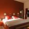 Kinasi Lodge
