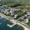 Beachfront apartment Lostura