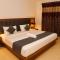 Hotel Elegance, Katra