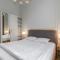 Roze Center Apartments