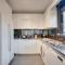 Makenzy Star 2bd Duplex 300m From Beach