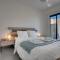 Makenzy Star 2bd Duplex 300m From Beach
