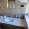 SMARTnoOK Rooms and Apartment
