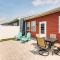 Pool Access and Beach Shuttle Millville Townhome!