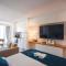 THE OCEAN - Luxury Apartment at the Harbor