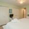 230 Tennis Villa