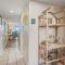 411 Capt John Fripp Villa