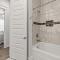 24 York Lane | Edgewater Escape
