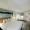 Days Inn & Suites by Wyndham Bossier City - Casino Area