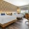 DoubleTree by Hilton Greenville Woodruff Road