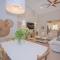 Charming 2 Bed 2 Bath Home near Ocean Creek Golf Course