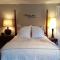 Hummingbird Inn - Goshen