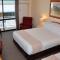 Longreach Motor Inn
