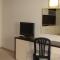 Berlin Golden Beach Studio