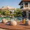 Boutique Complex Trakiets