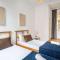 Paseo St Joan classic 4BD for 10 guests