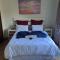 Hlalanathi Lodges - 25 North Drive Margate