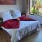 Hlalanathi Lodges - 25 North Drive Margate