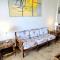 Retro art and mirrors Molos