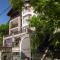 Roberto Hotel